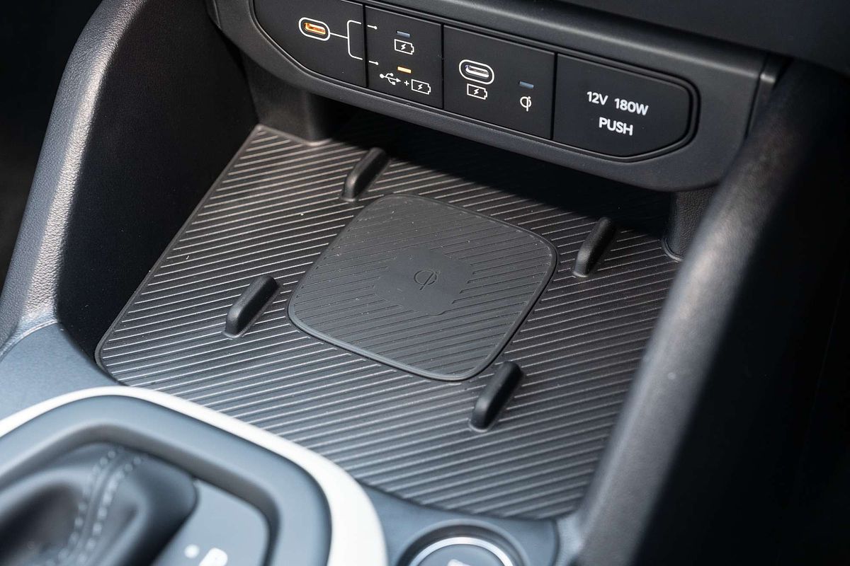 2025 Kia K4 GT-Line CL4m