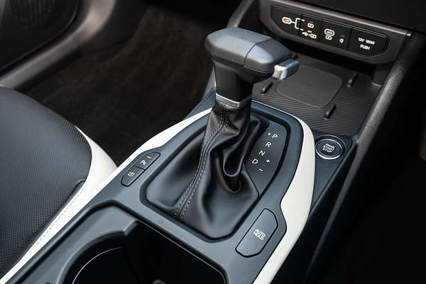 2025 Kia K4 GT-Line CL4m