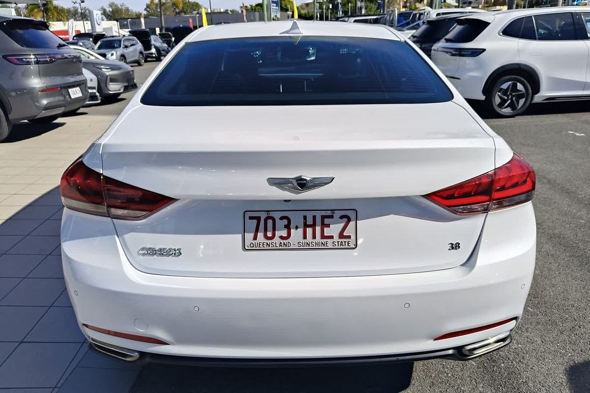 2014 Hyundai Genesis DH