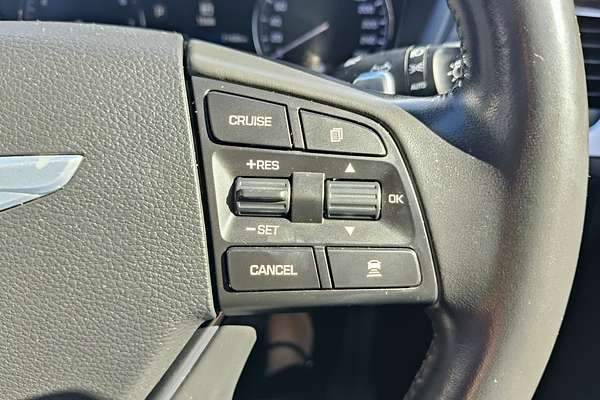2014 Hyundai Genesis DH