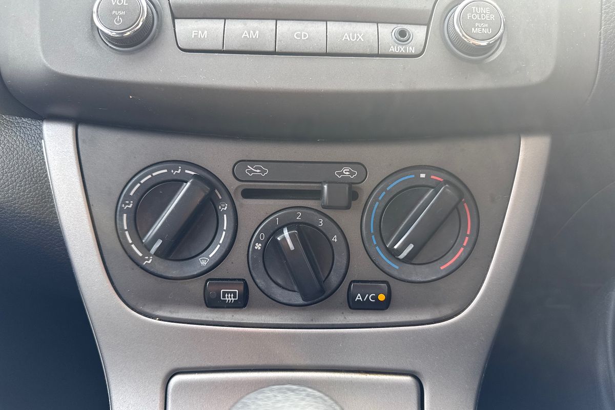 2015 Nissan Pulsar ST B17 Series 2