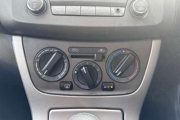 2015 Nissan Pulsar ST B17 Series 2