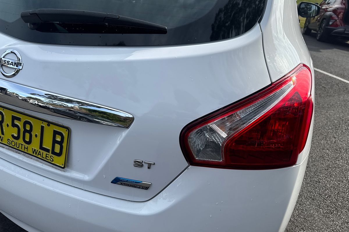2015 Nissan Pulsar ST B17 Series 2