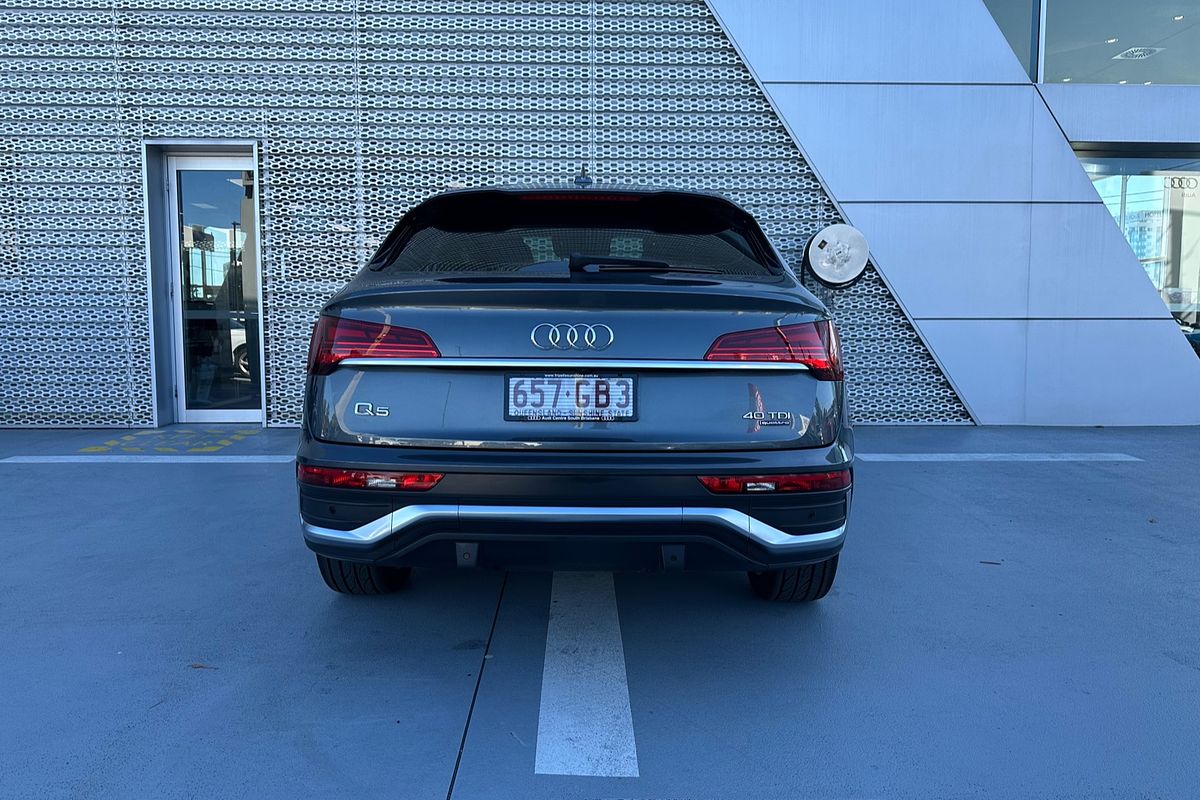 2022 Audi Q5 40 TDI S line FY