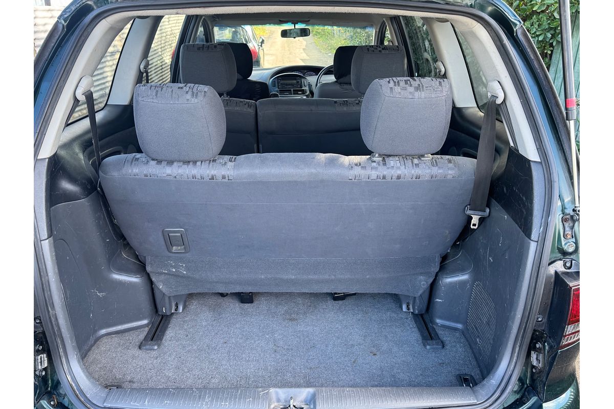 2004 Toyota PREVIA 2.4P WAGON 4A