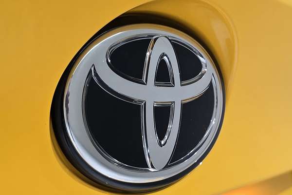 2023 Toyota C-HR GR Sport ZYX10R