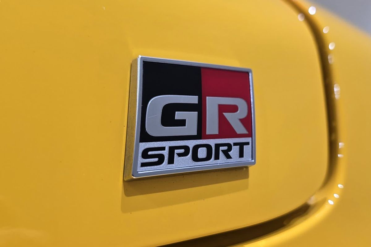 2023 Toyota C-HR GR Sport ZYX10R