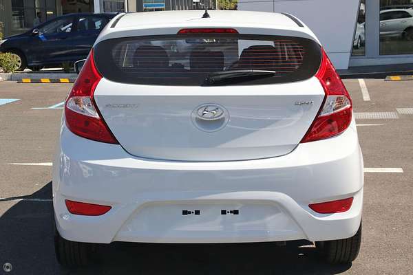 2018 Hyundai Accent Sport RB6