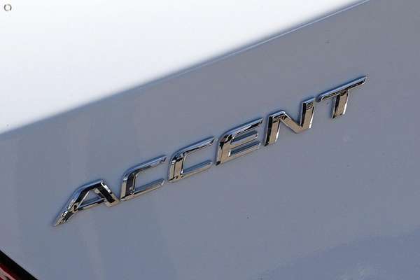 2018 Hyundai Accent Sport RB6