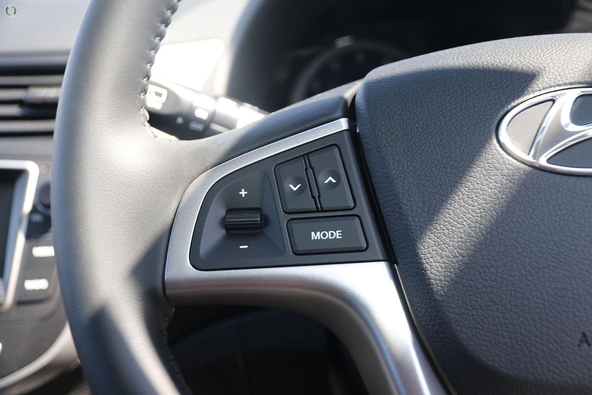 2018 Hyundai Accent Sport RB6