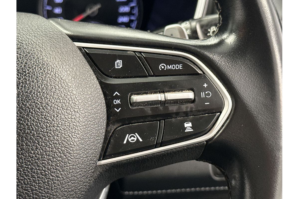 2021 Hyundai Santa Fe Active TM.V3