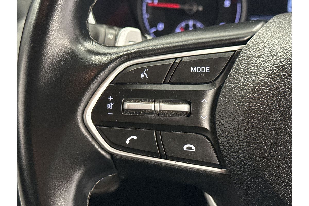 2021 Hyundai Santa Fe Active TM.V3