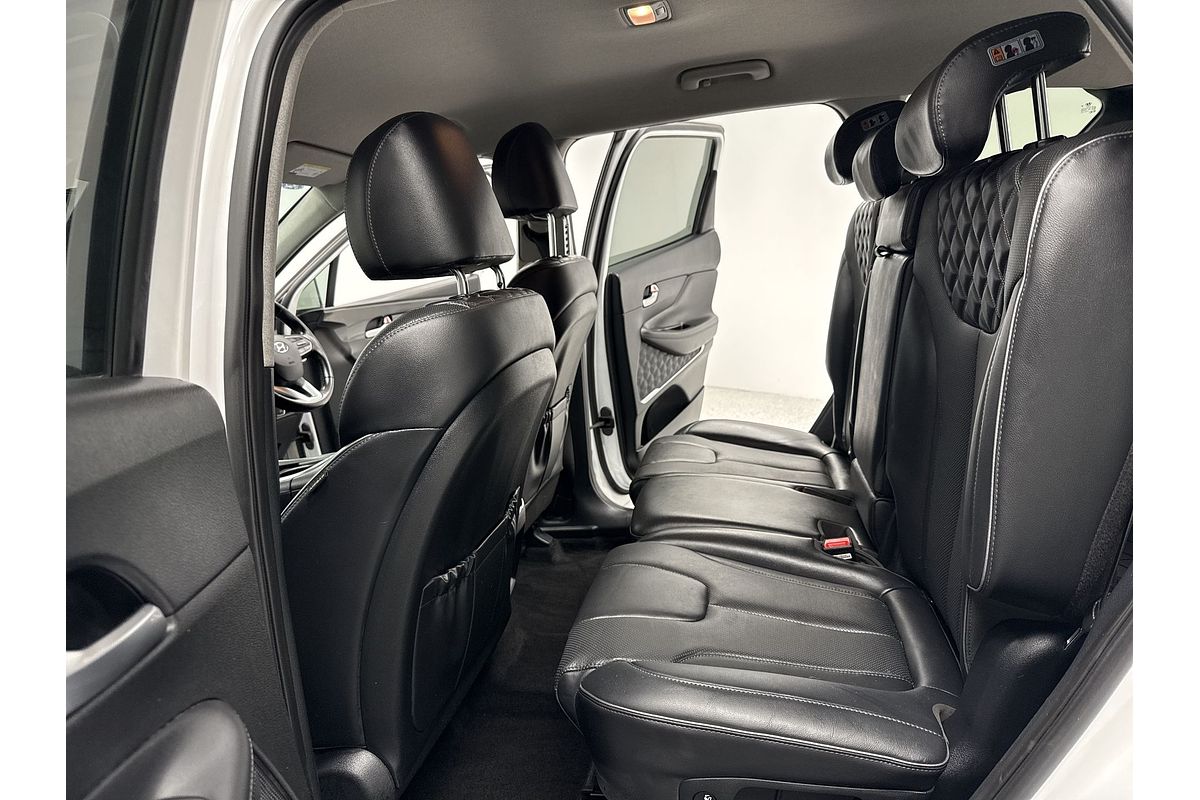 2021 Hyundai Santa Fe Active TM.V3