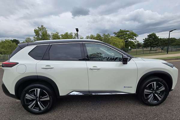 2024 Nissan X-TRAIL Ti e-POWER T33