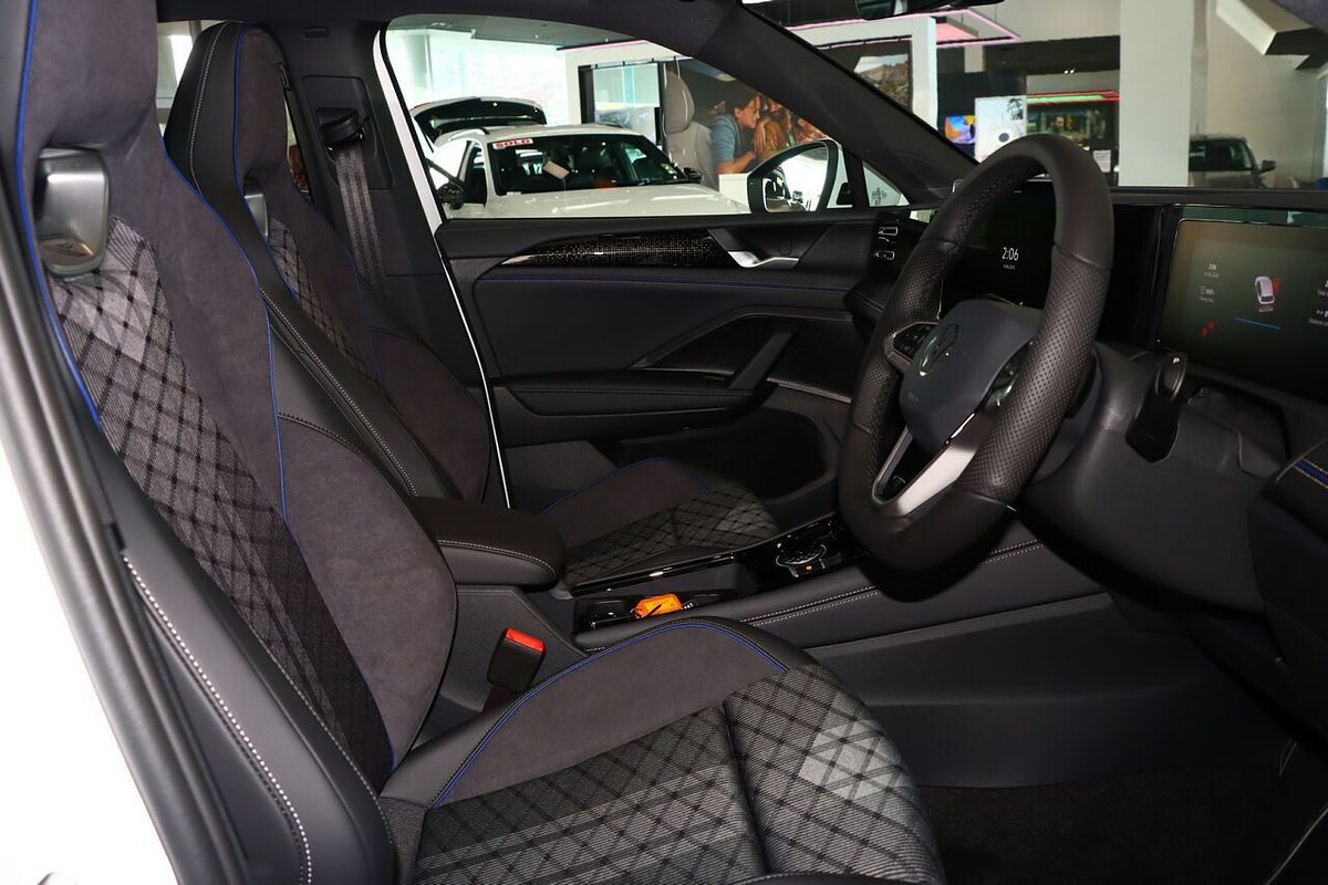 2025 Volkswagen Tiguan 150TSI R-Line CT