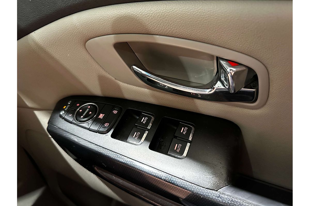 2017 Kia Carnival SLi YP