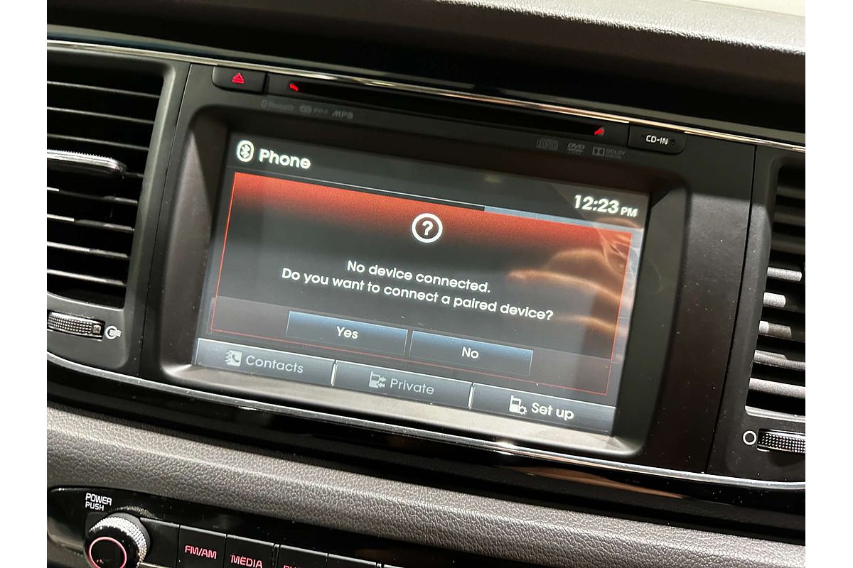 2017 Kia Carnival SLi YP