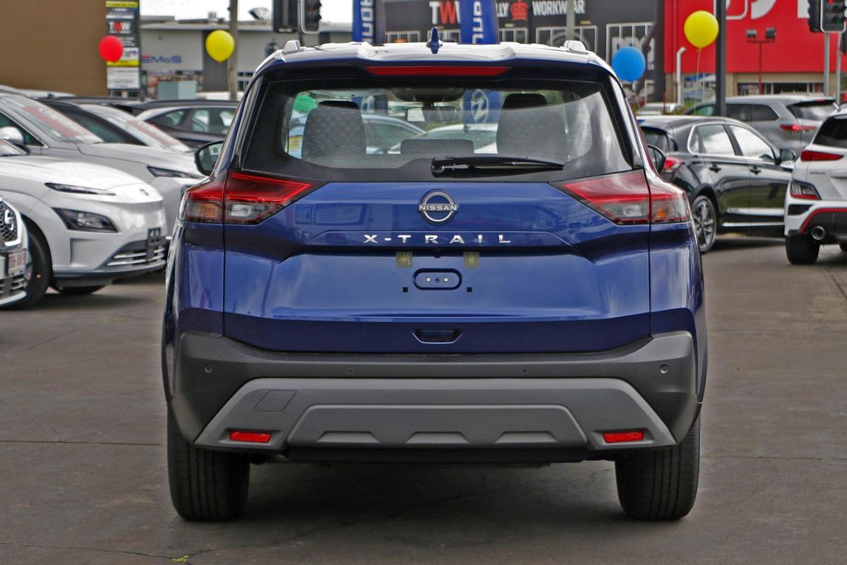 2025 Nissan X-TRAIL ST T33