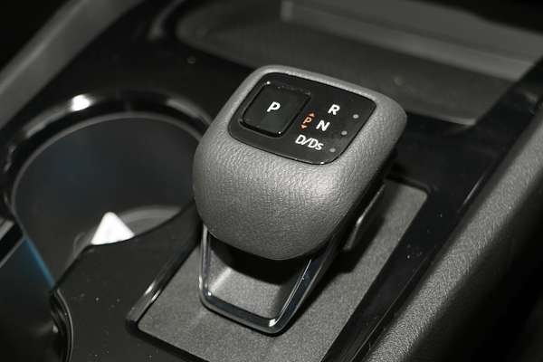 2025 Nissan X-TRAIL ST T33