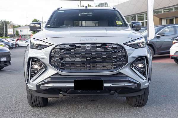 2025 Isuzu MU-X X-TERRAIN