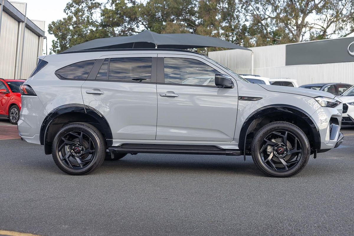 2025 Isuzu MU-X X-TERRAIN