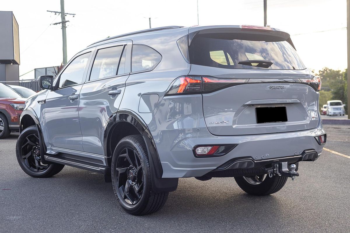 2025 Isuzu MU-X X-TERRAIN