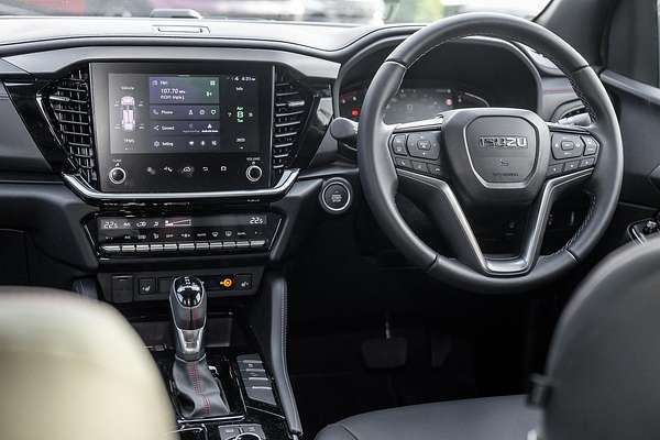 2025 Isuzu MU-X X-TERRAIN