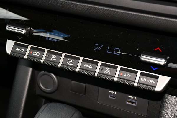 2025 Mitsubishi Triton GLX MV 4X4