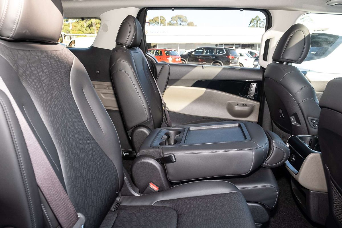 2024 Kia Carnival GT-Line HEV KA4 PE