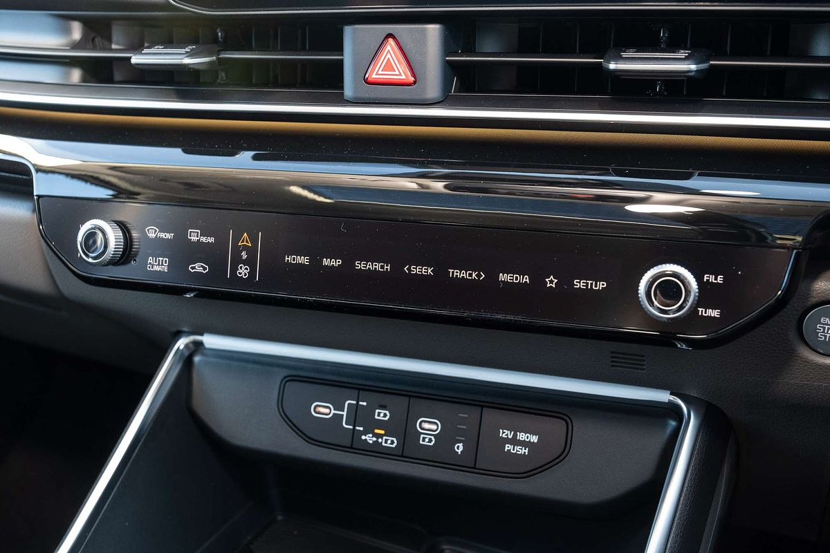2024 Kia Carnival GT-Line HEV KA4 PE