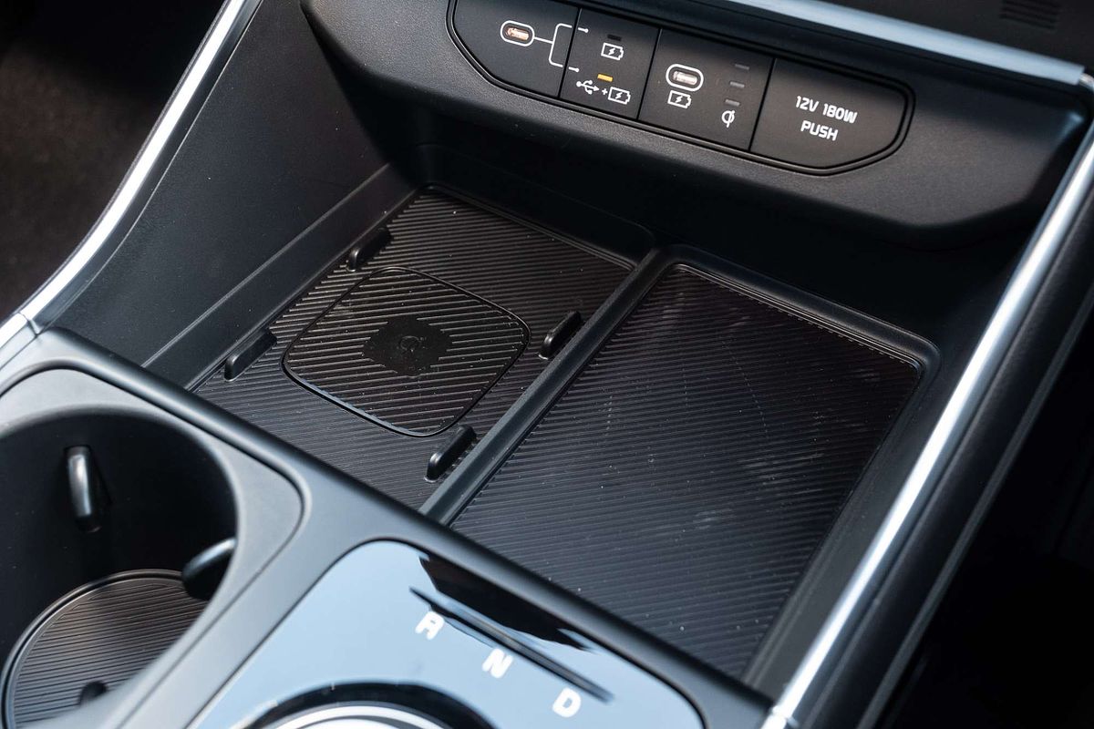 2024 Kia Carnival GT-Line HEV KA4 PE