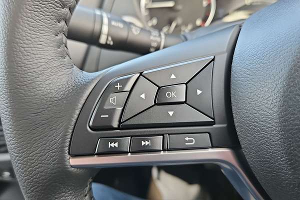 2025 Nissan Navara PRO-4X Warrior D23 4X4