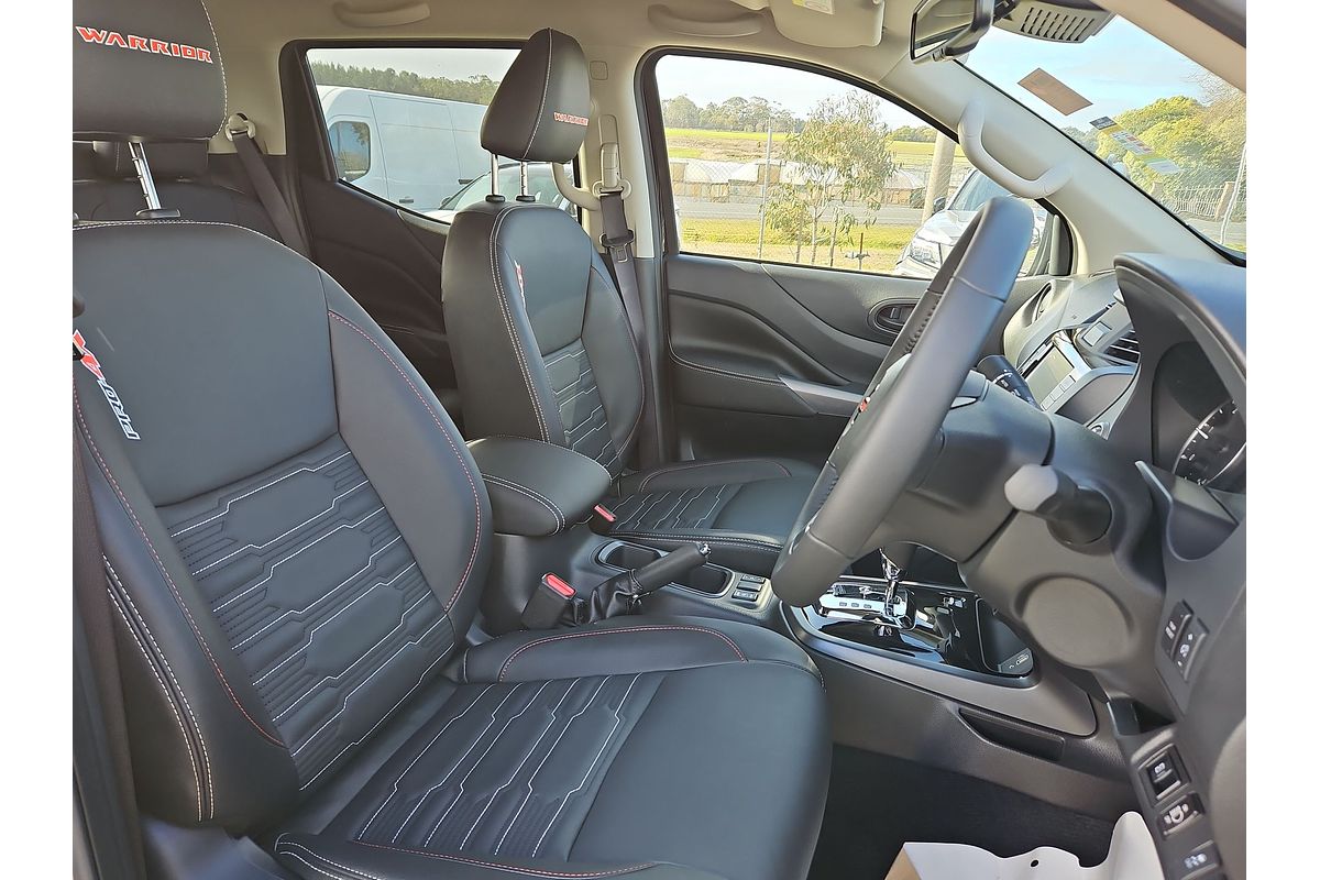 2025 Nissan Navara PRO-4X Warrior D23 4X4
