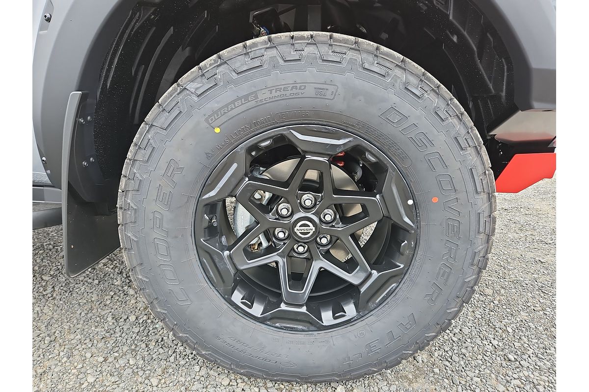 2025 Nissan Navara PRO-4X Warrior D23 4X4