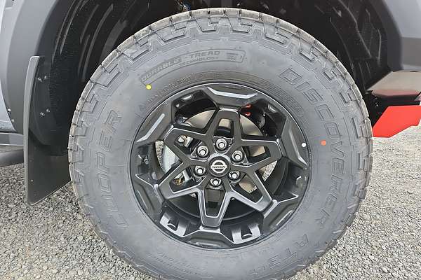 2025 Nissan Navara PRO-4X Warrior D23 4X4