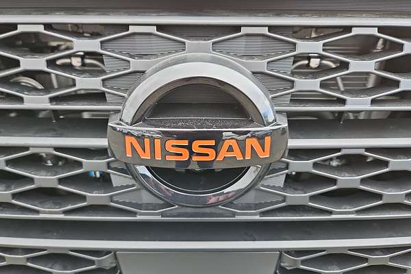 2025 Nissan Navara PRO-4X Warrior D23 4X4