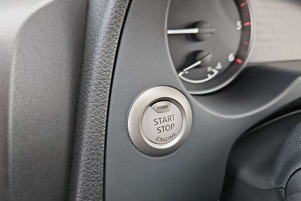 2025 Nissan Navara PRO-4X Warrior D23 4X4