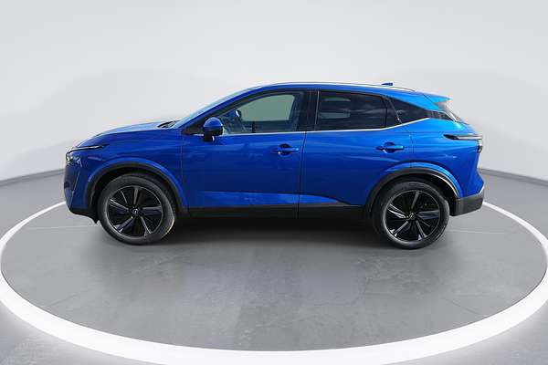 2025 Nissan QASHQAI Ti J12