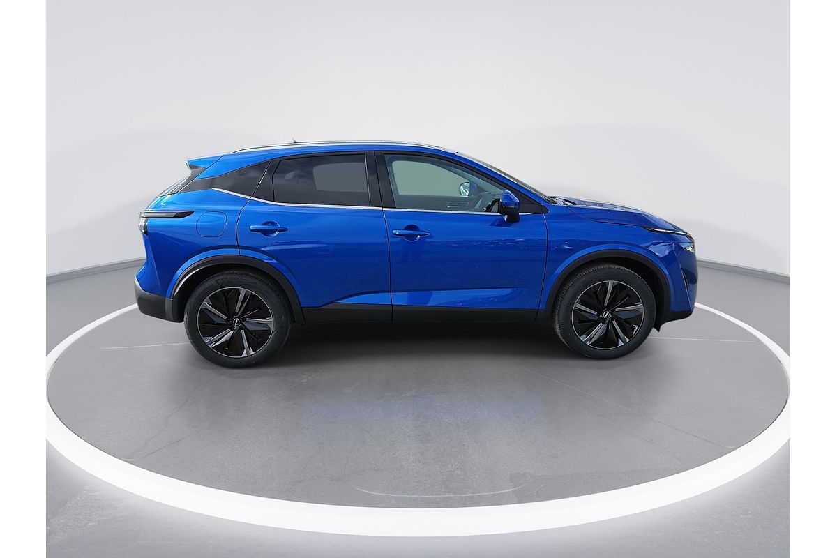 2025 Nissan QASHQAI Ti J12