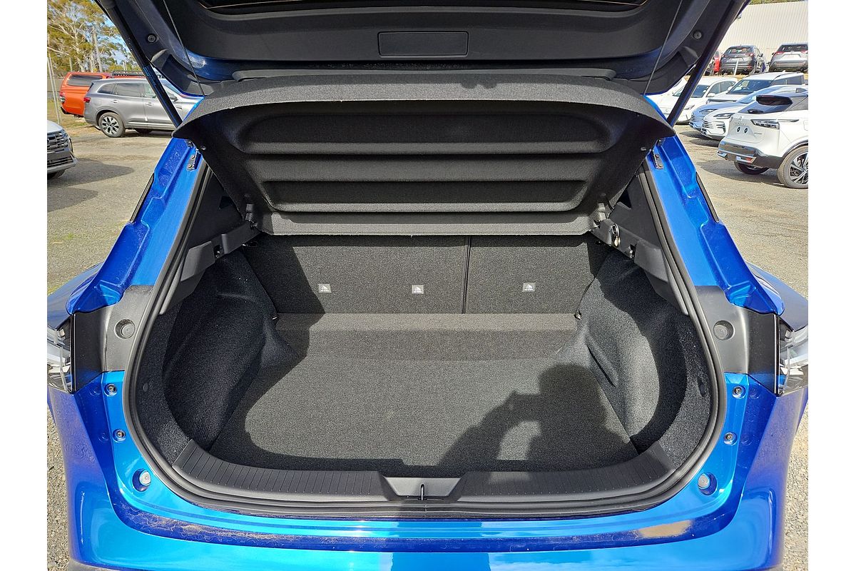 2025 Nissan QASHQAI Ti J12