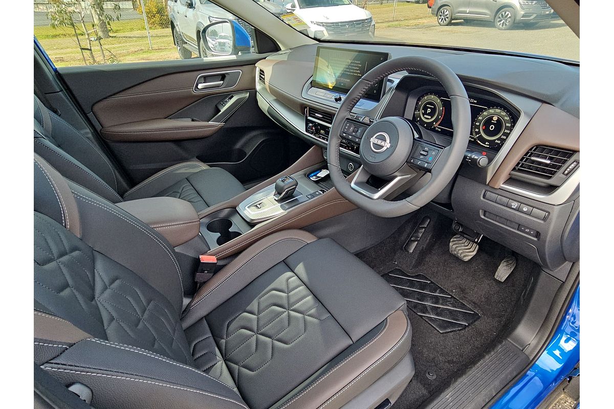 2025 Nissan QASHQAI Ti J12