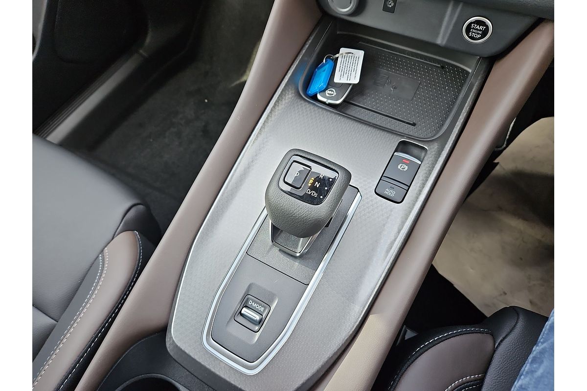 2025 Nissan QASHQAI Ti J12