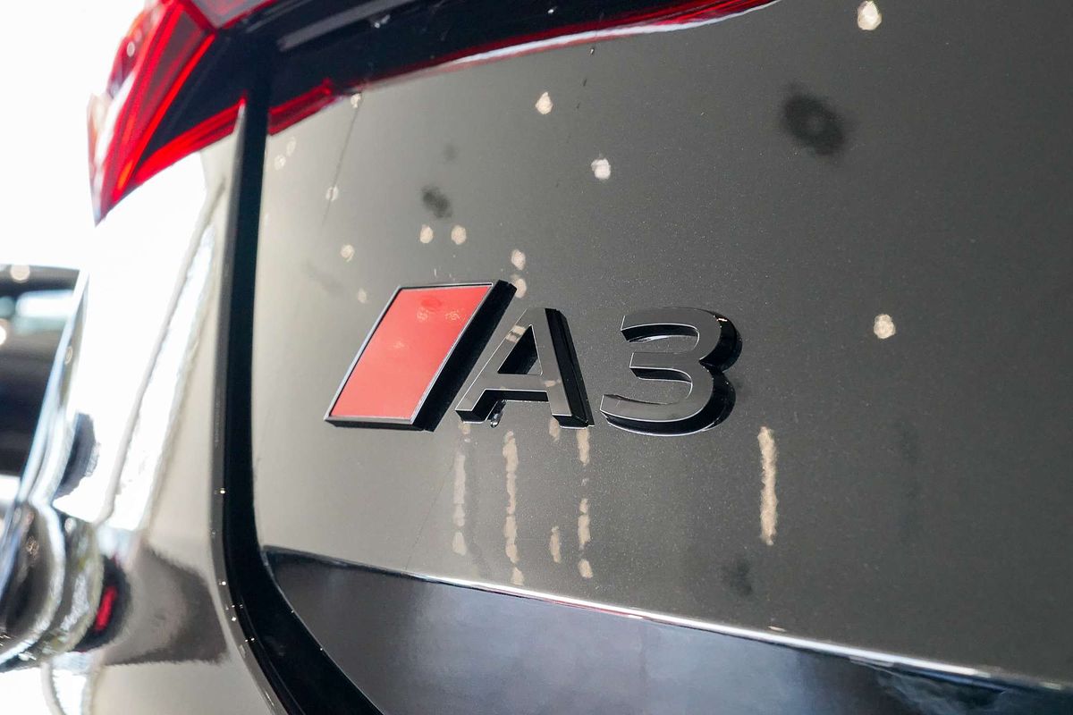 2024 Audi A3 35 TFSI S line GY