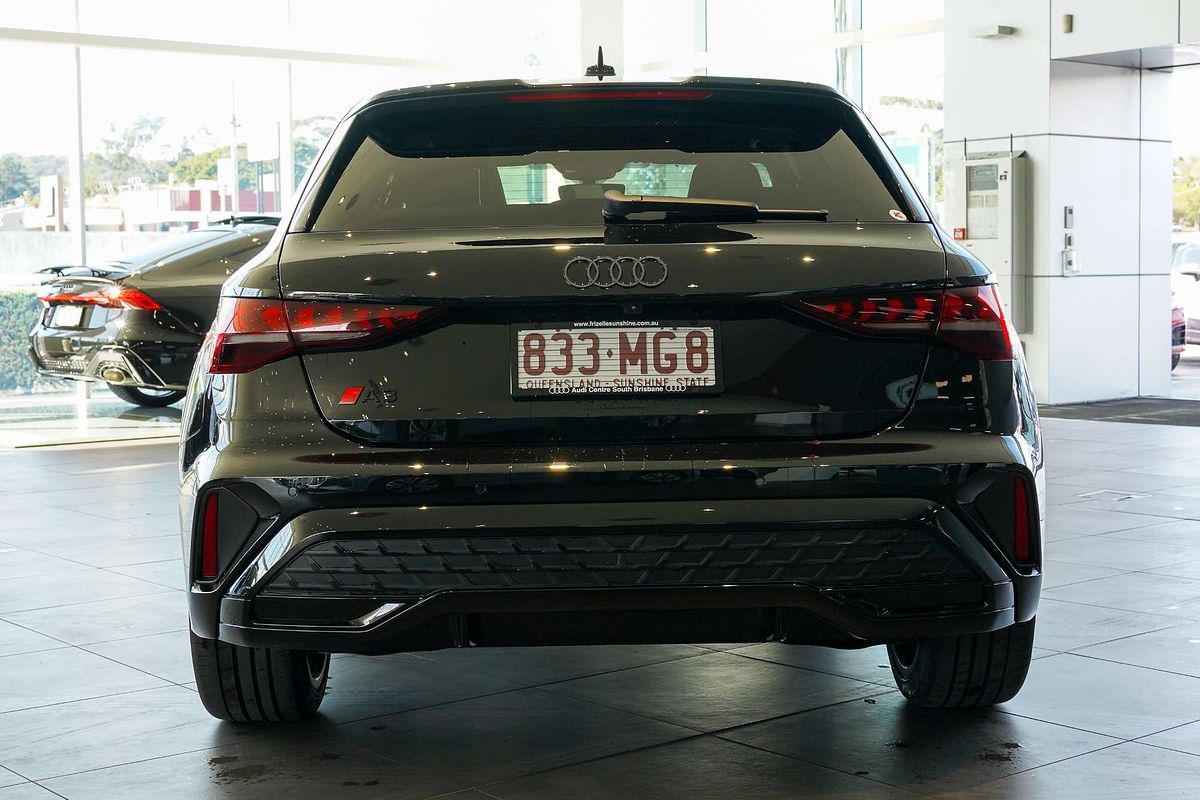 2024 Audi A3 35 TFSI S line GY