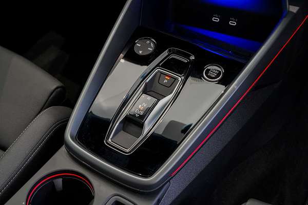 2024 Audi A3 35 TFSI S line GY