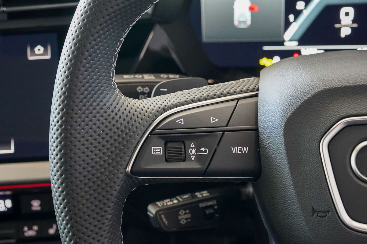2024 Audi A3 35 TFSI S line GY