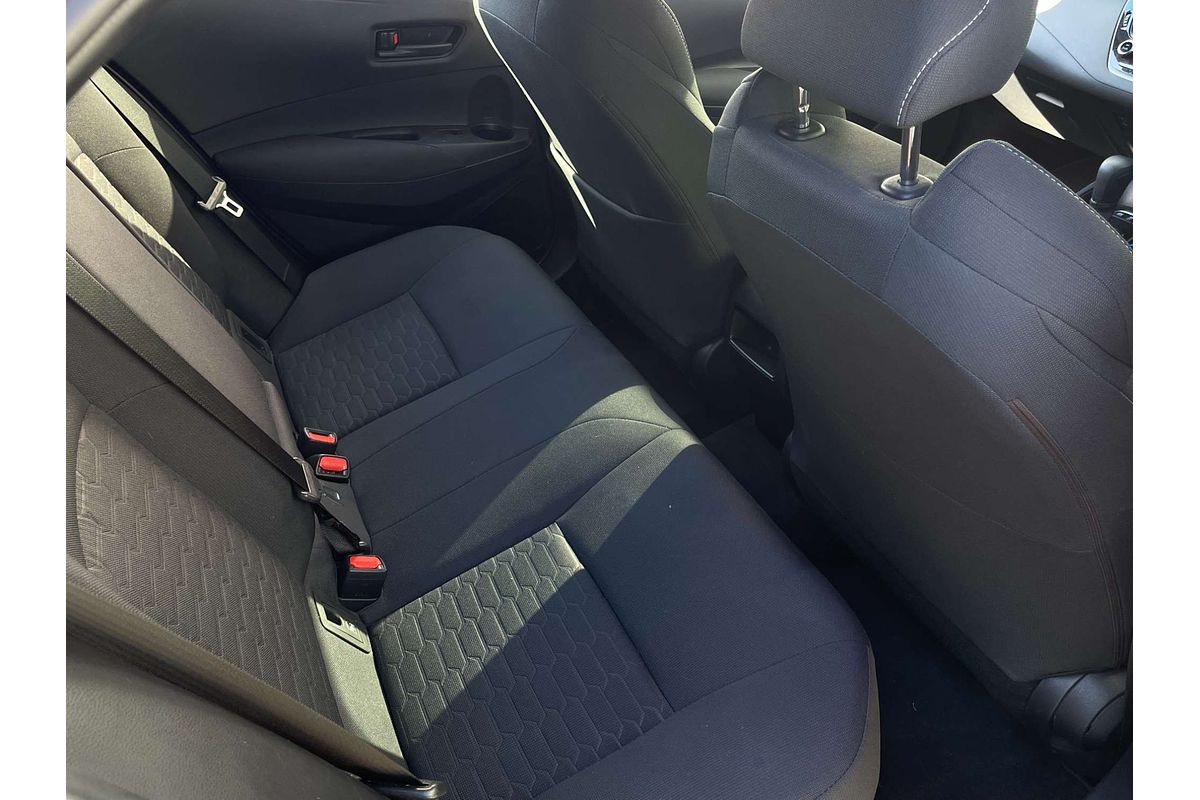 2022 Toyota Corolla Ascent Sport Hybrid ZWE211R