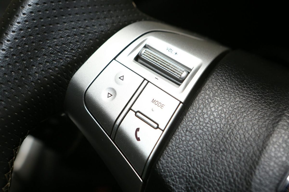 2021 Isuzu MU-X LS-U