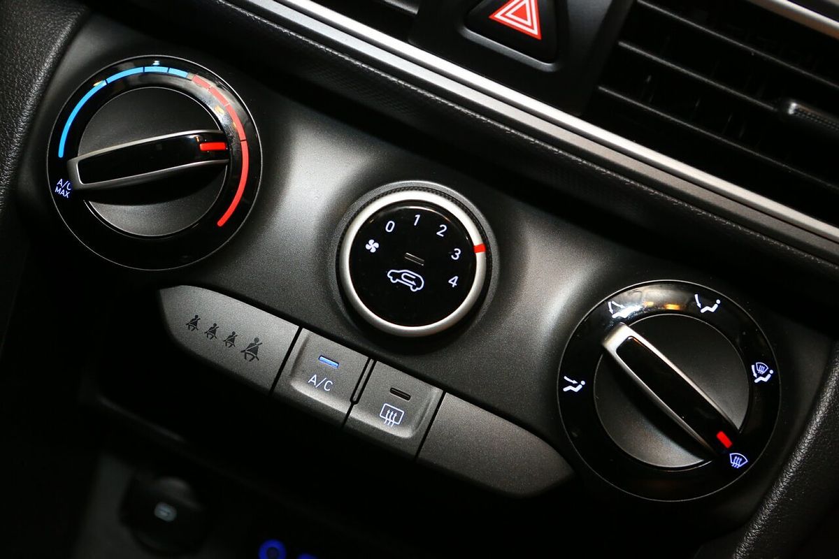 2020 Hyundai Kona Active OS.V4
