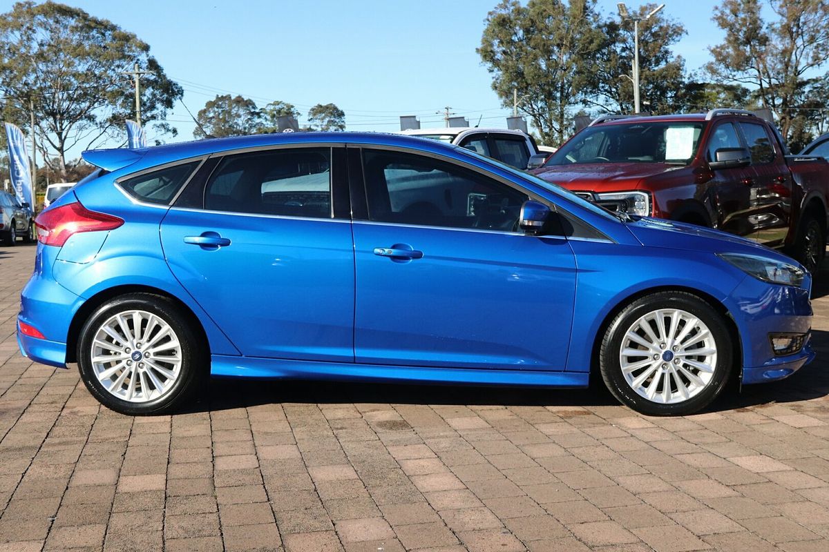 2017 Ford Focus Sport LZ